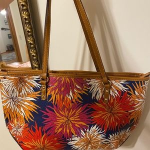 Nine West Purse (& wallet)